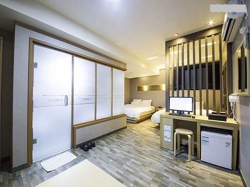 Hotel Cloud 9 Busan Eksteriør billede