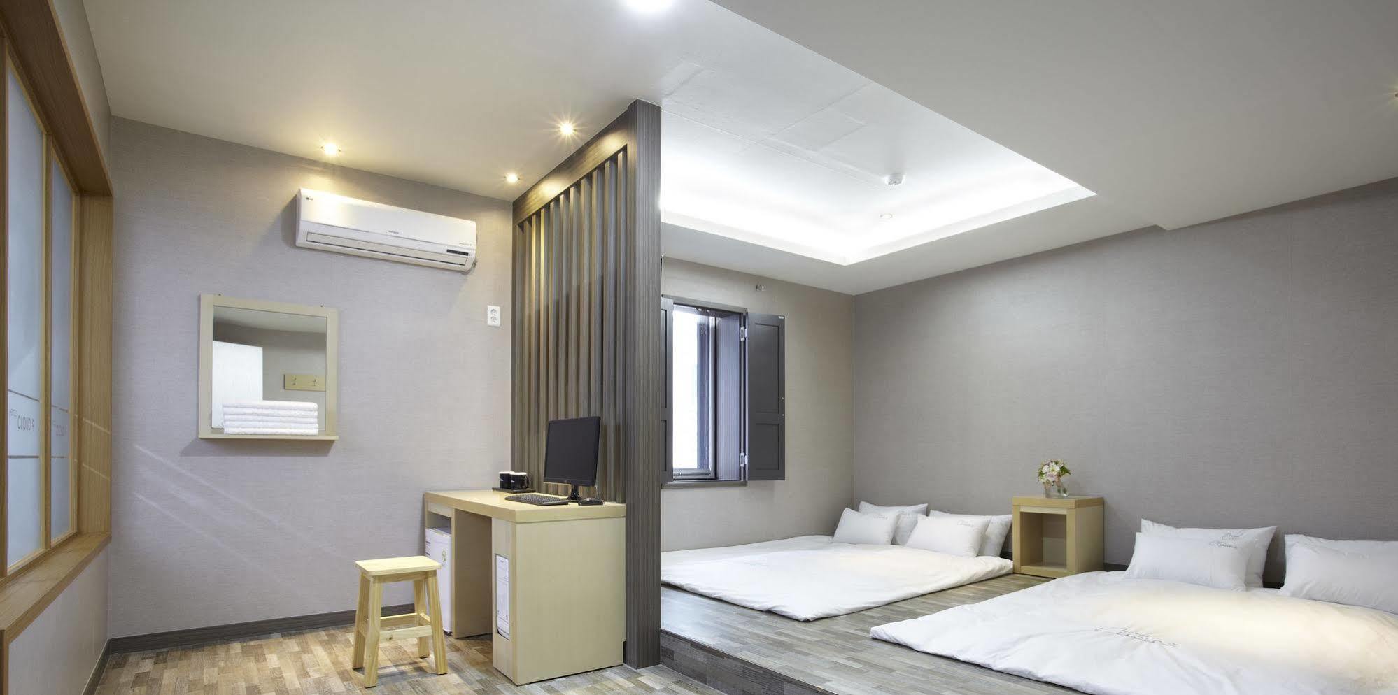 Hotel Cloud 9 Busan Eksteriør billede