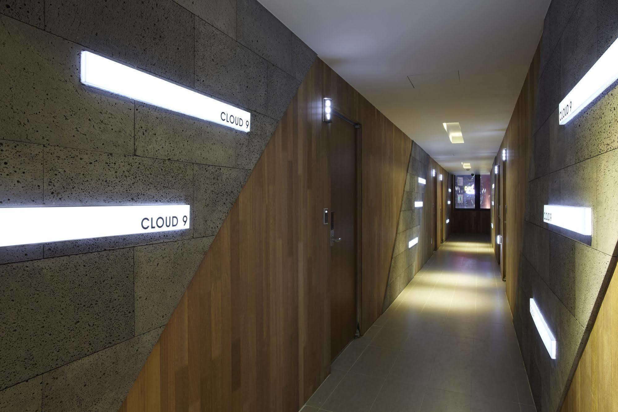 Hotel Cloud 9 Busan Eksteriør billede